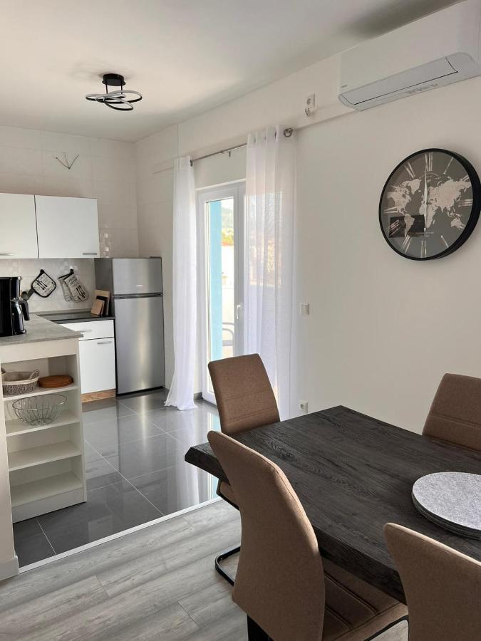 Apartment Lena Baska Voda Ngoại thất bức ảnh