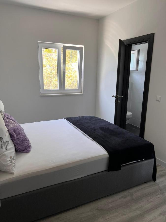 Apartment Lena Baska Voda Ngoại thất bức ảnh