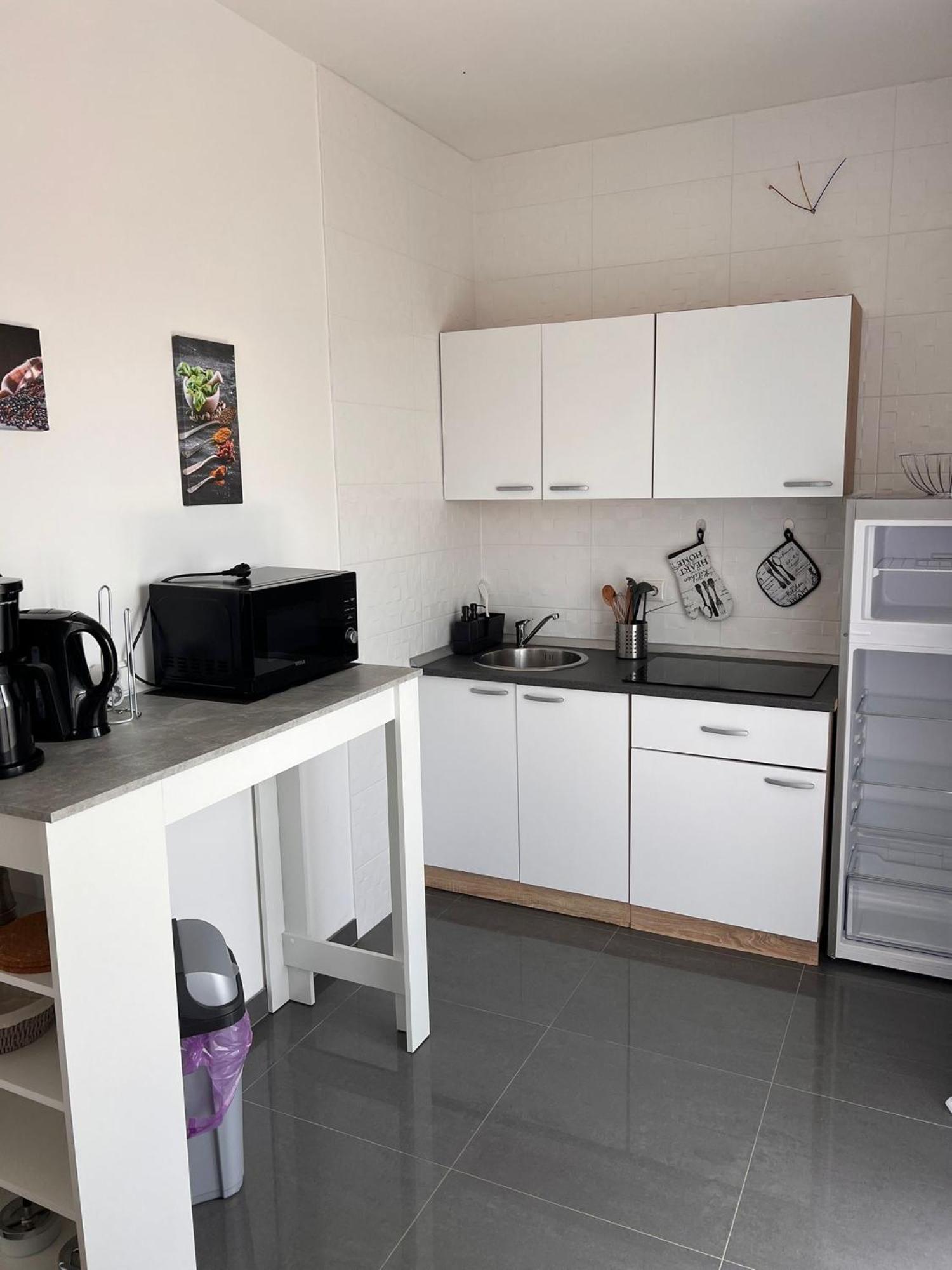 Apartment Lena Baska Voda Ngoại thất bức ảnh